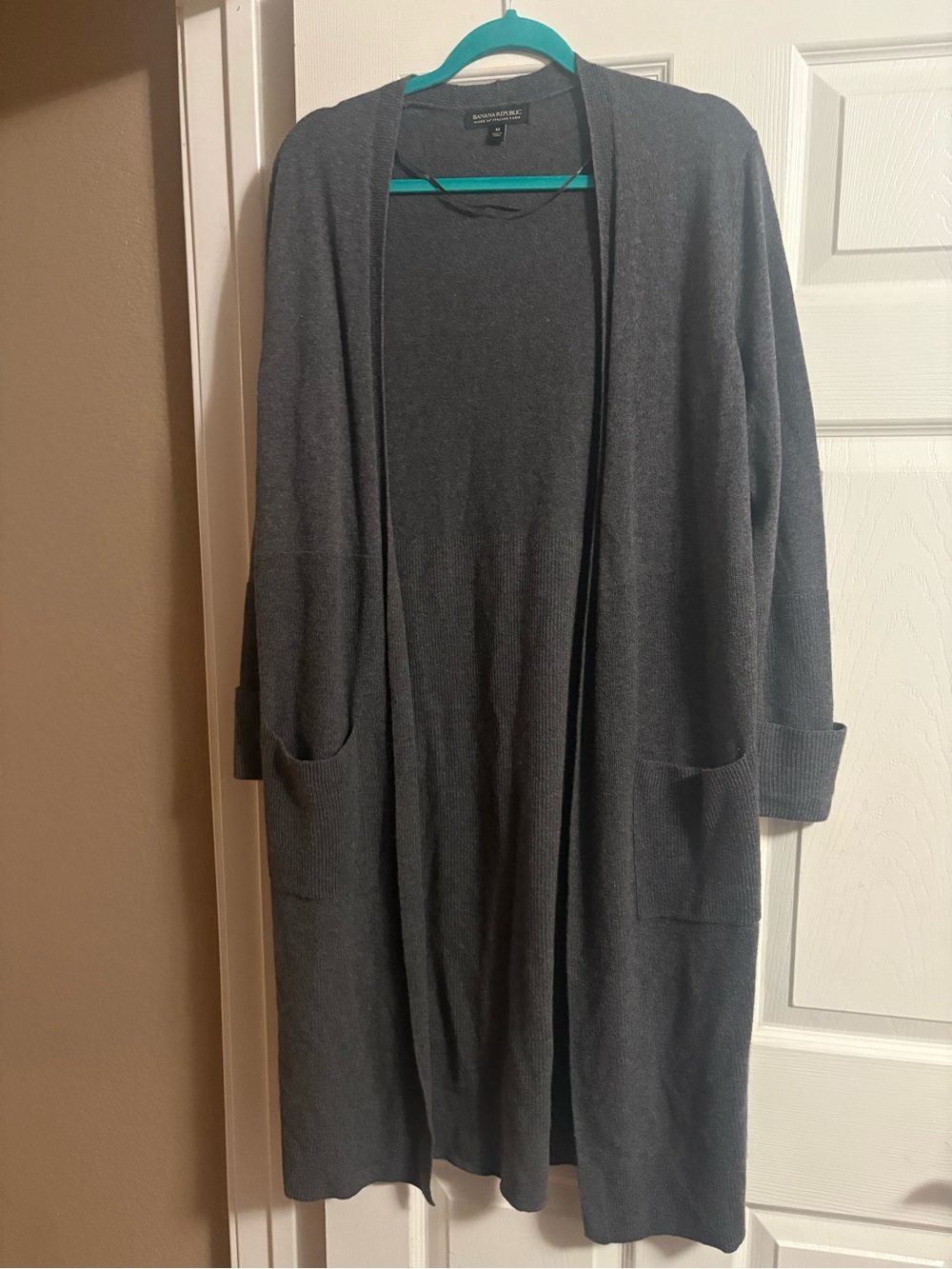 45% merino extra fine wool 10% cashmere duster cardigan sweater quiet luxury M